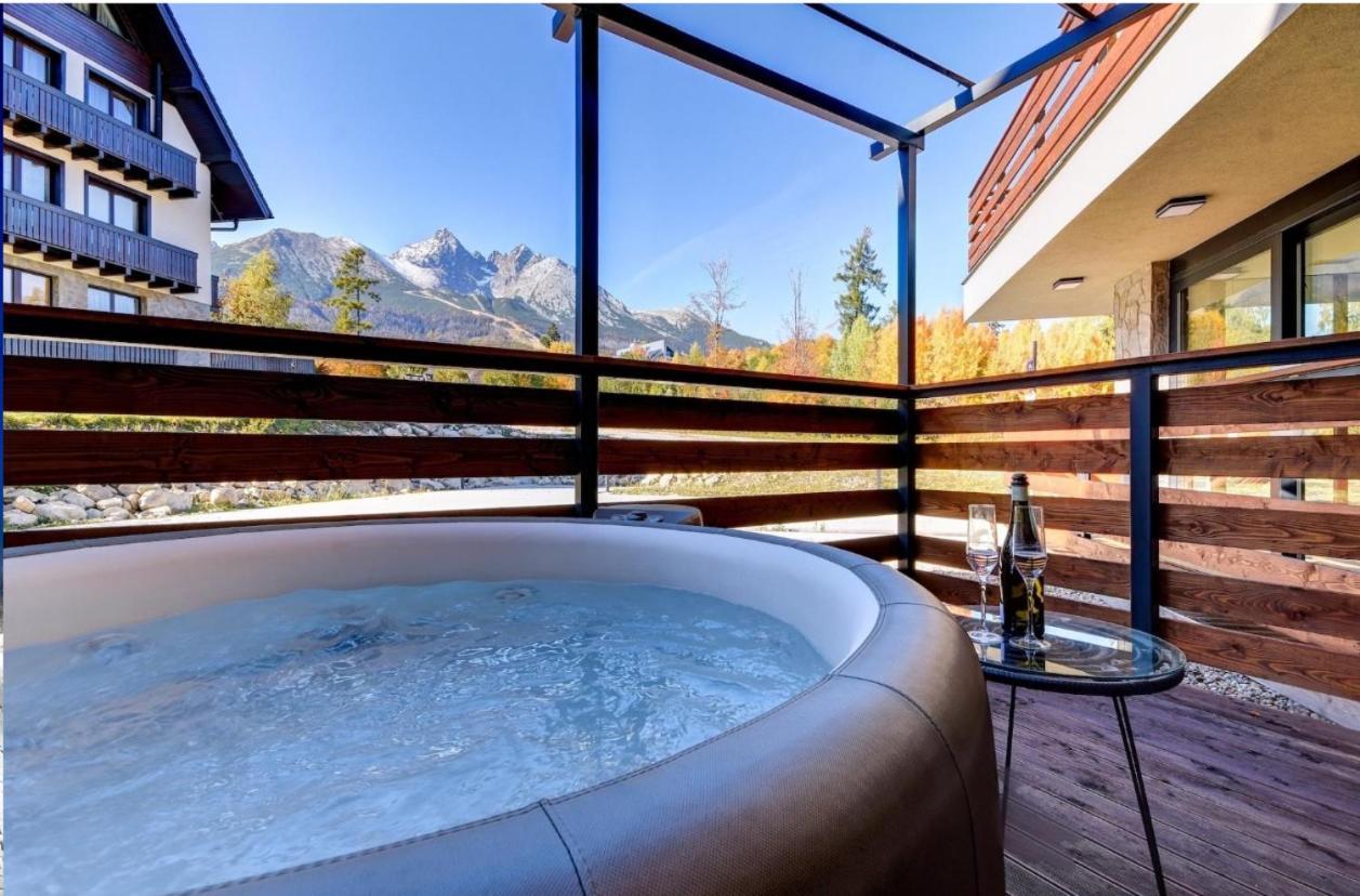 טטרנסקה לומניקה Tatra Suites Vila Himalaya מראה חיצוני תמונה