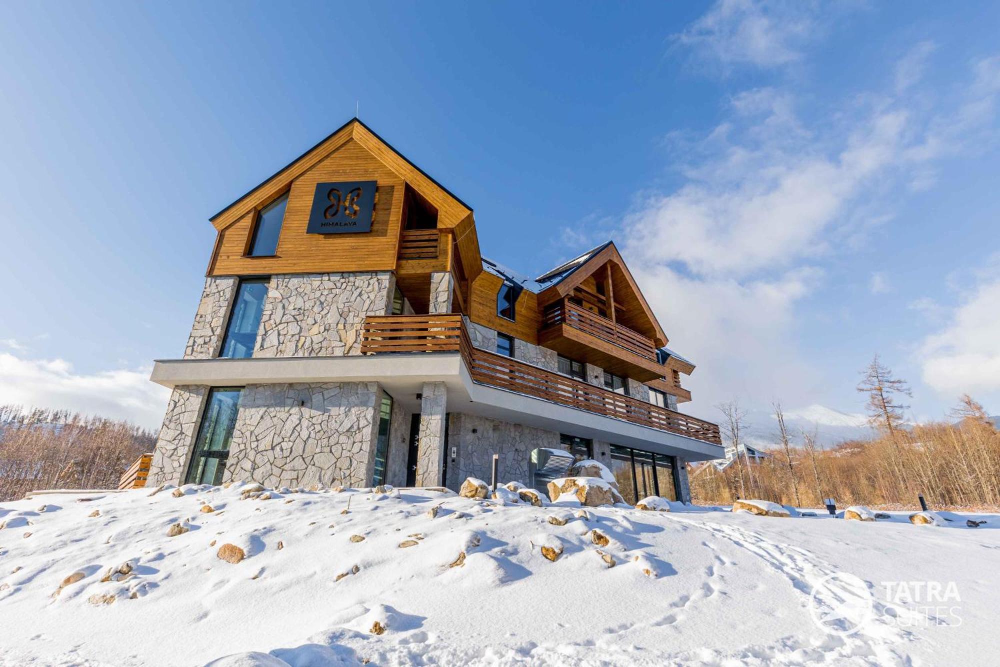 טטרנסקה לומניקה Tatra Suites Vila Himalaya מראה חיצוני תמונה